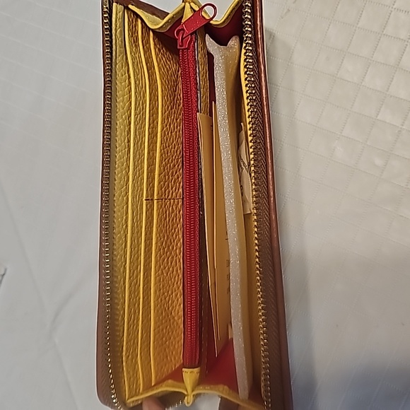 Dooney & Bourke Pebble Grain Zip Clutch - Picture 5 of 5